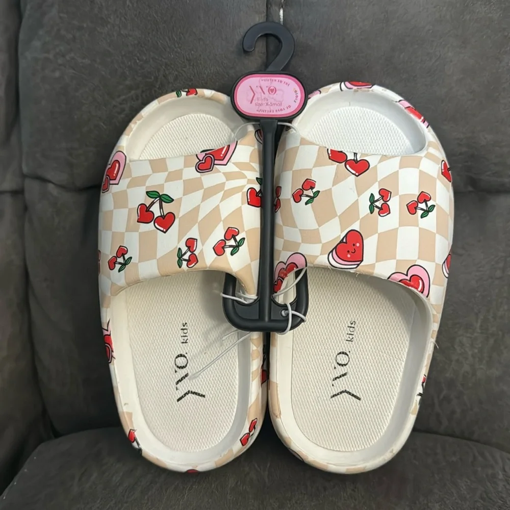 Yvo Kids Shoes